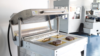 HVC-760FS vacuum skin packaging machine 02.JPG